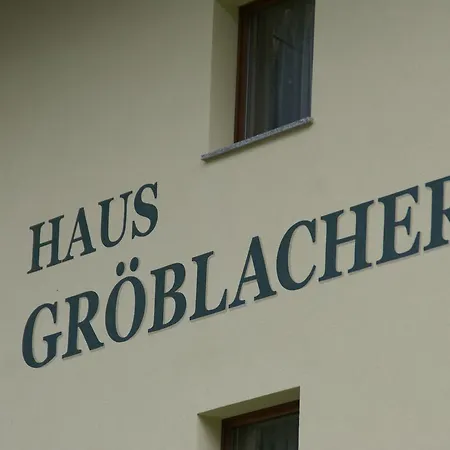 Haus Groeblacher Готель типу 