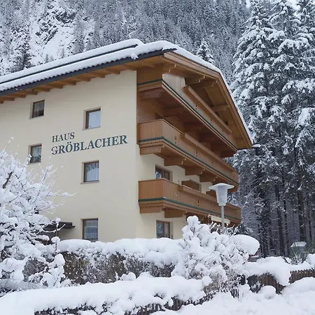 ベッド・アンド・ブレックファスト Haus Groeblacher