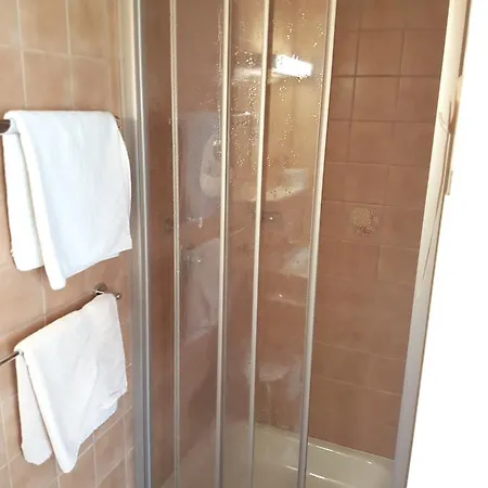 Haus Groeblacher Oda ve Kahvaltı