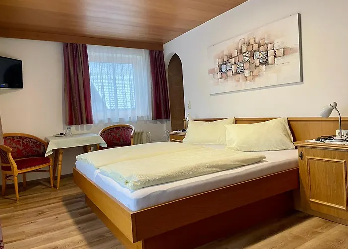 Haus Groeblacher Oda ve Kahvaltı 3*