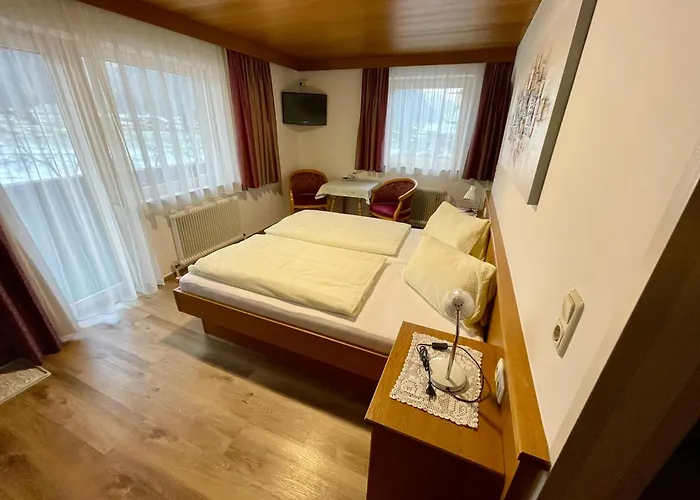 Haus Groeblacher Bed and Breakfast