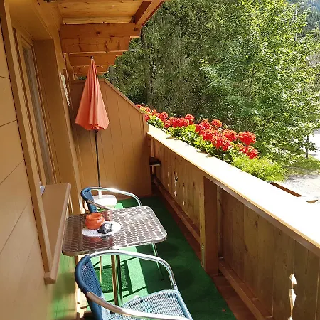 Bed & Breakfast Haus Groeblacher 3*